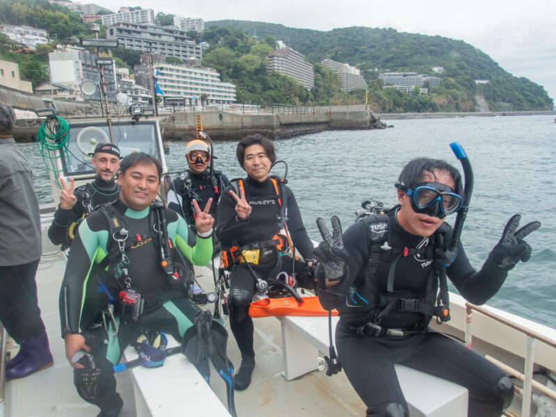 伊豆山ボートダイビング＆伊勢海老BBQツアー